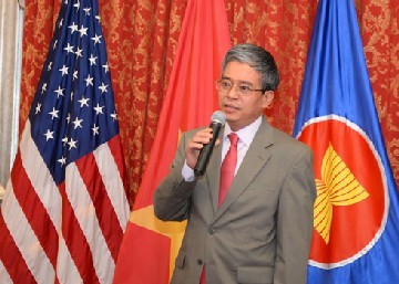 Вьетнам и США активизируют двустороннее сотрудничество - ảnh 1
